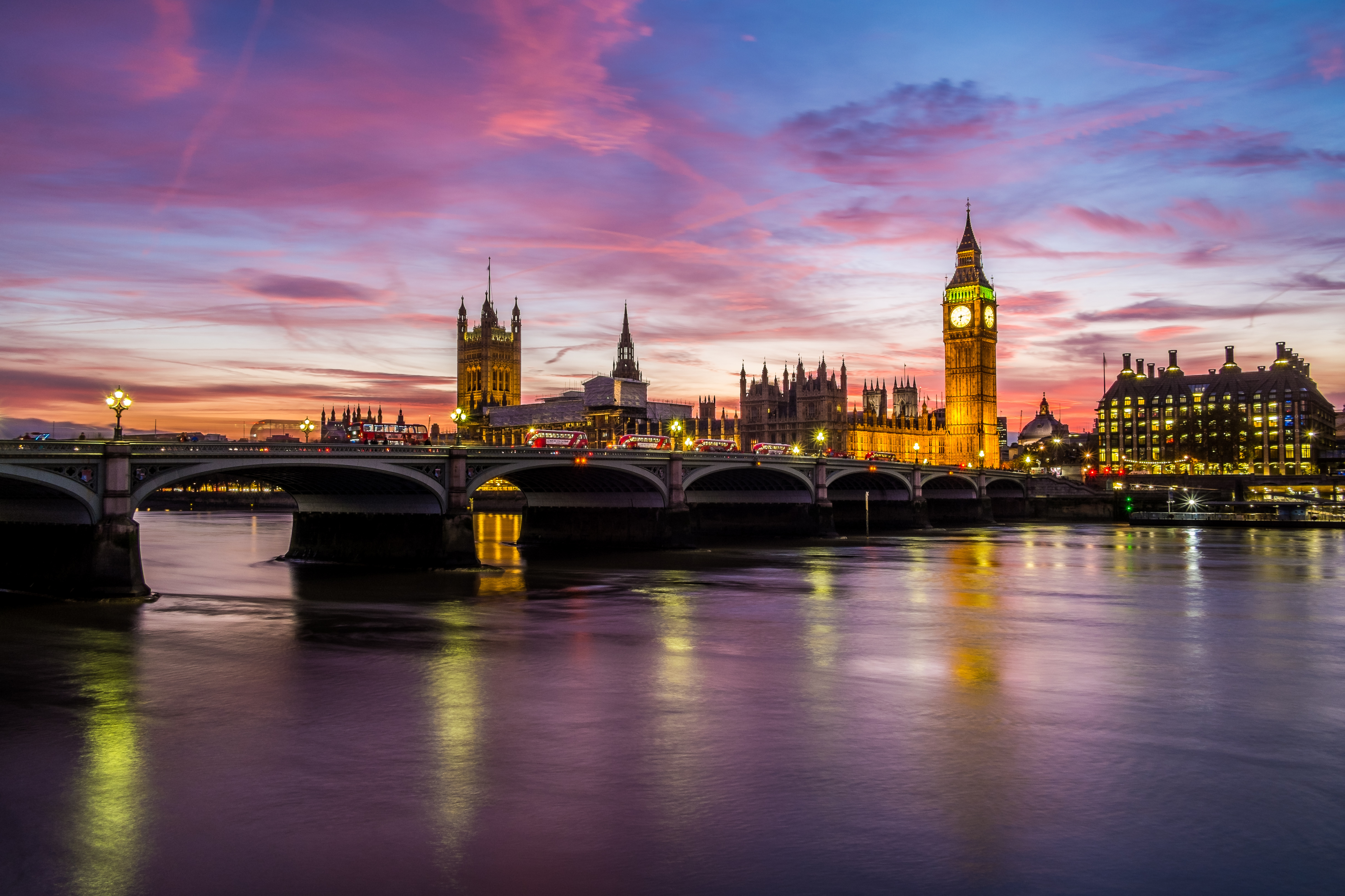 Bridge Buses Houses of Parliament Bridge Buses Houses of Parliament